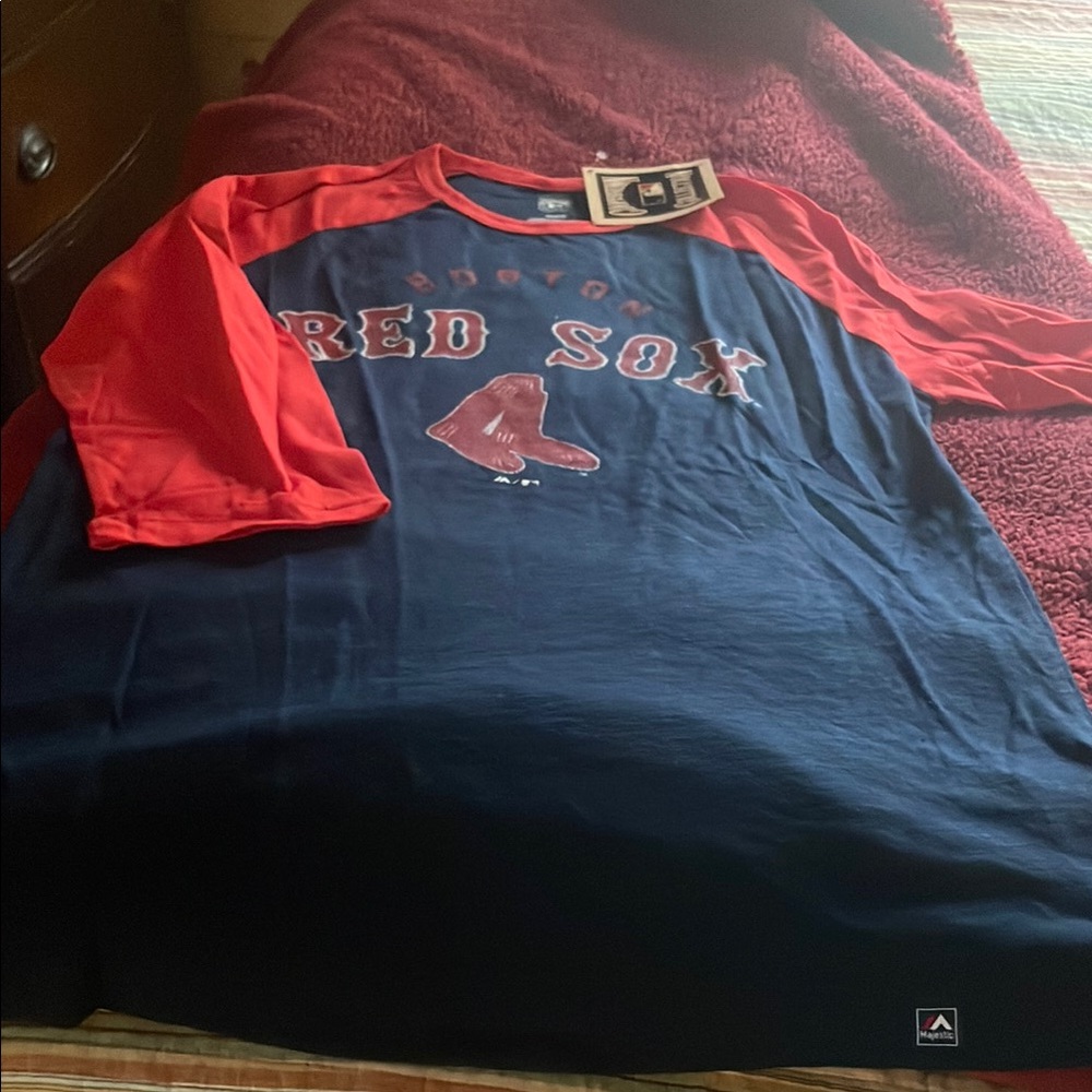 Majestic Red and Navy Boston Red Sox Shirt